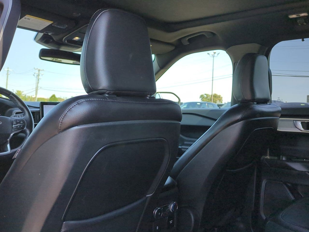 Thumbnail: 2020 Ford Explorer - 11