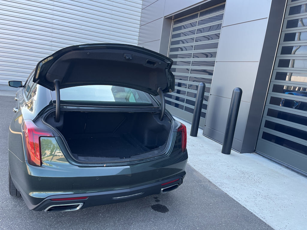 Thumbnail: 2020 Cadillac CT5 - 6
