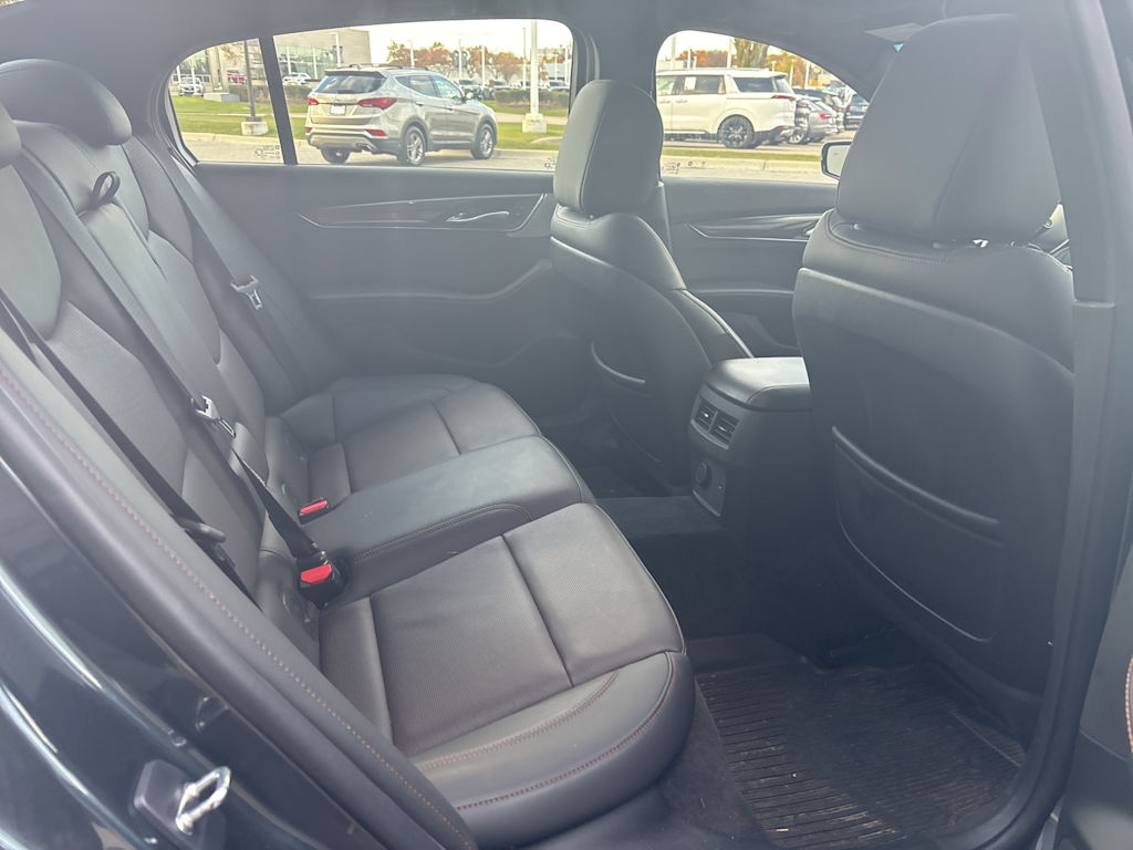 Thumbnail: 2022 Cadillac CT5 - 12