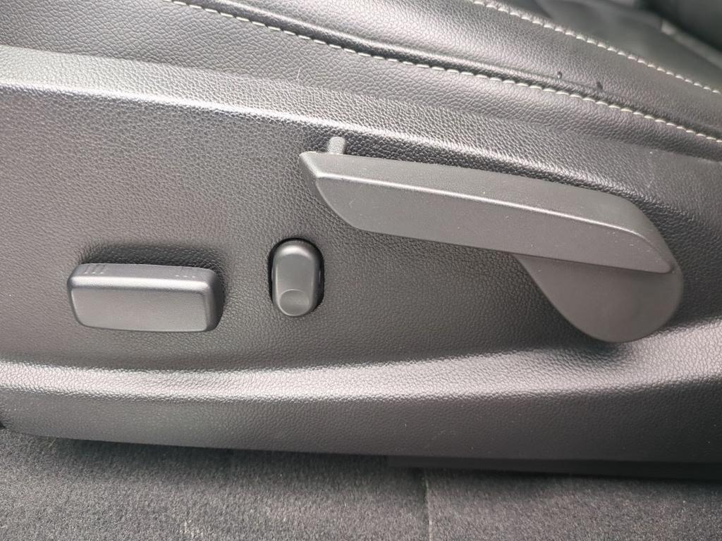 Thumbnail: 2019 Chevrolet Colorado - 25