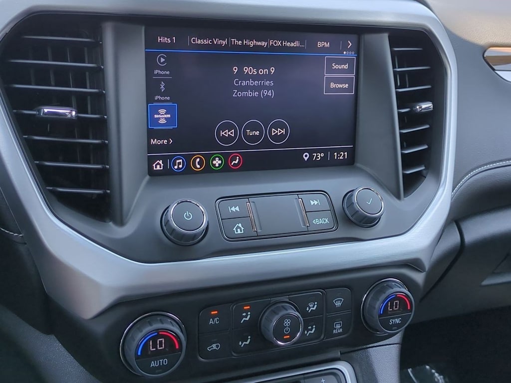 Thumbnail: 2022 GMC Acadia - 14
