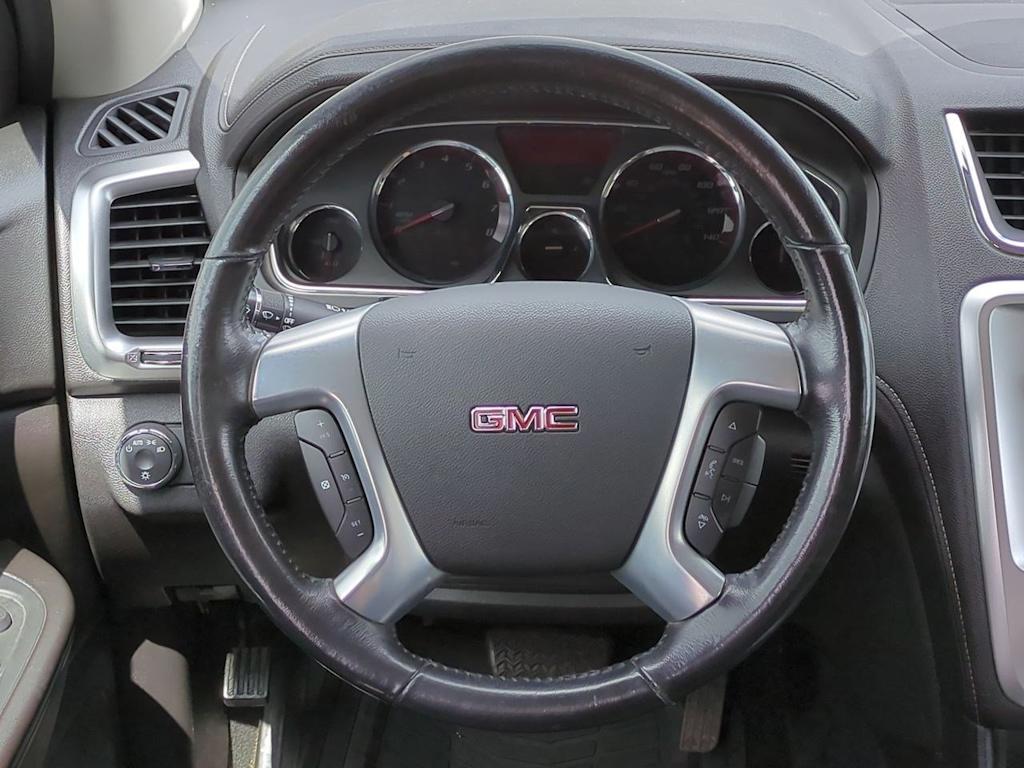 2016 GMC Acadia SLE 13