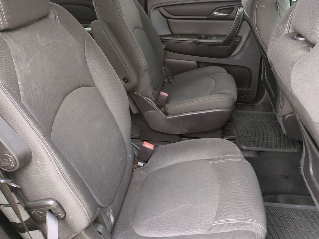 2016 GMC Acadia SLE 27