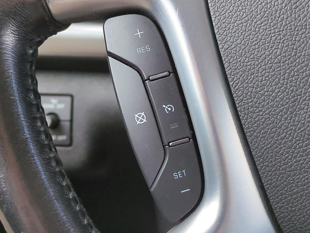 2016 GMC Acadia SLE 29