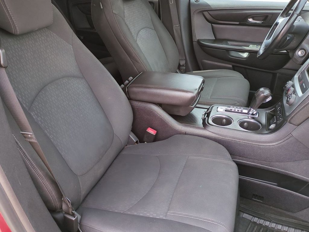 2016 GMC Acadia SLE 11