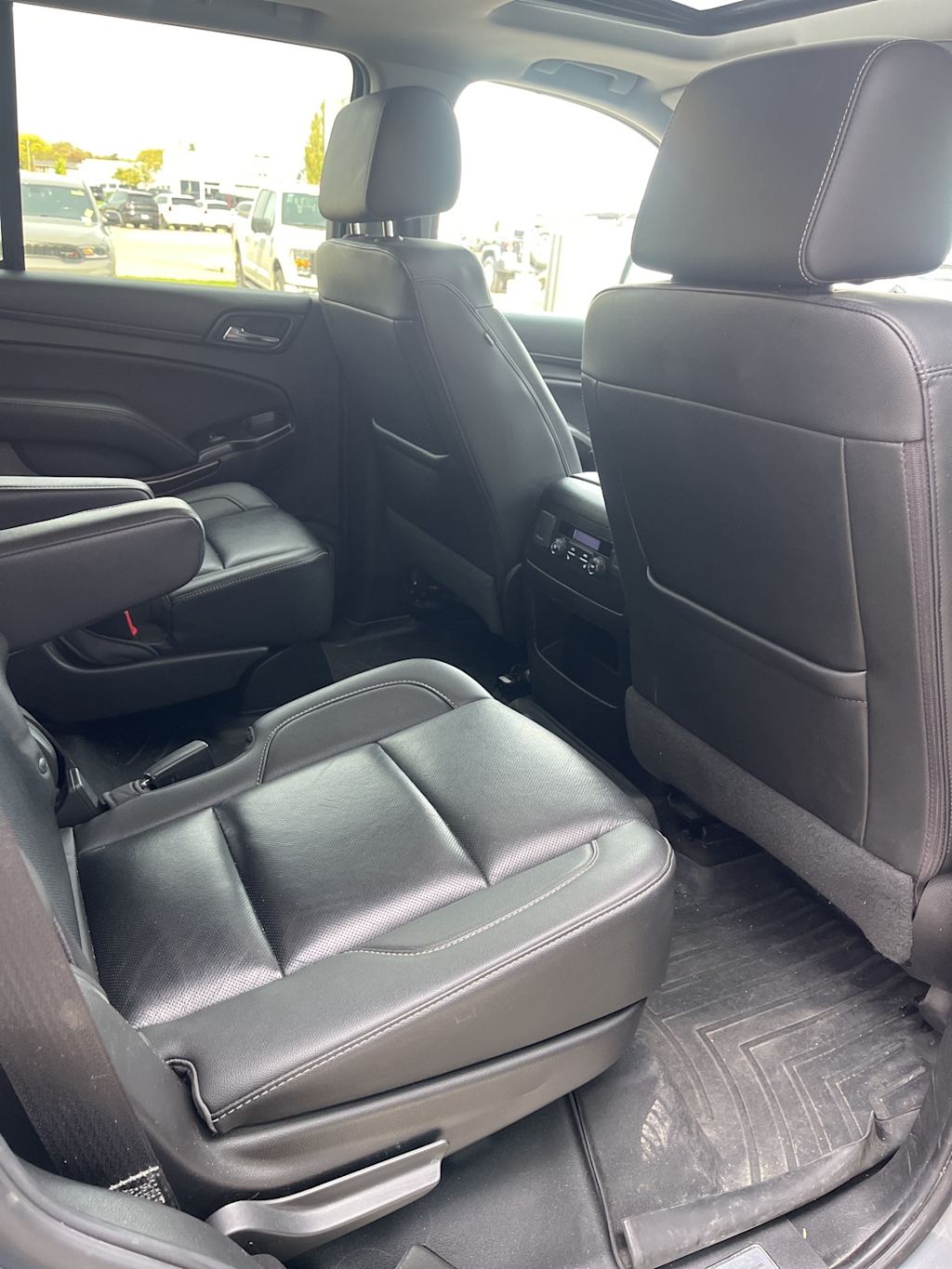 Thumbnail: 2018 GMC Yukon - 9