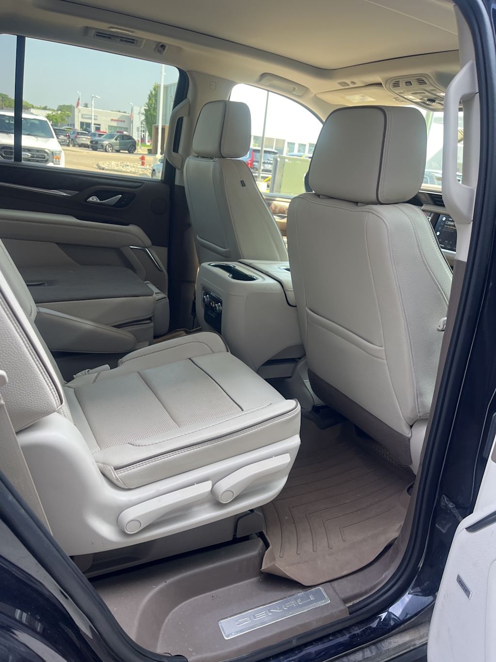 Thumbnail: 2022 GMC Yukon - 5