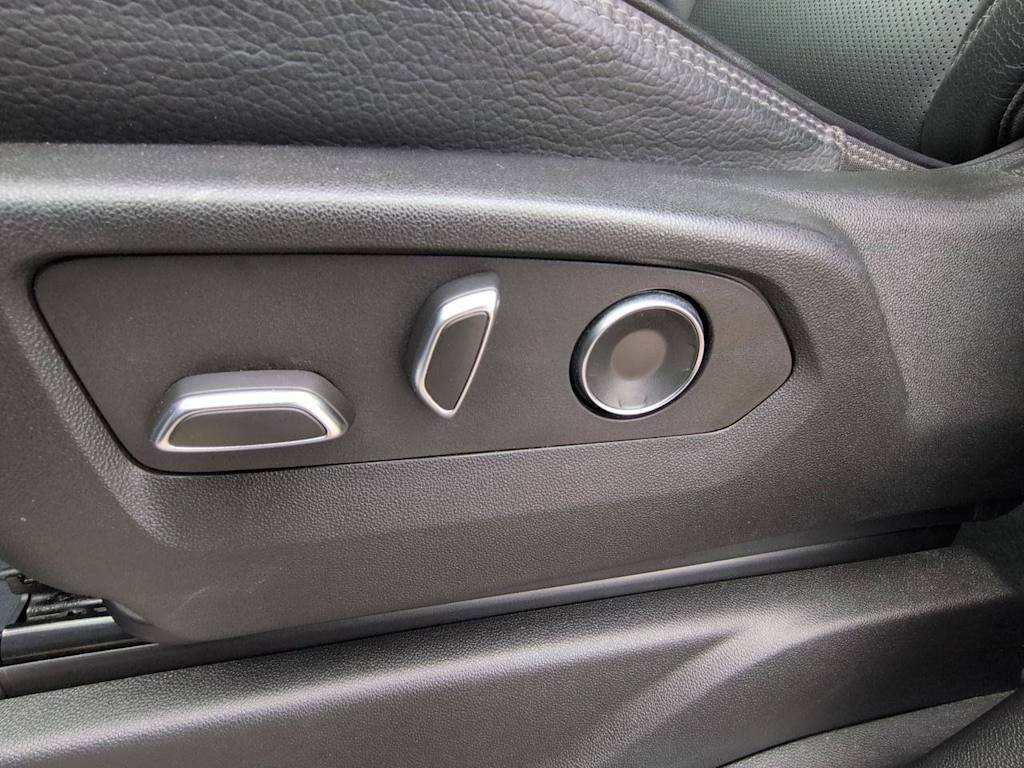 Thumbnail: 2024 GMC Yukon - 26