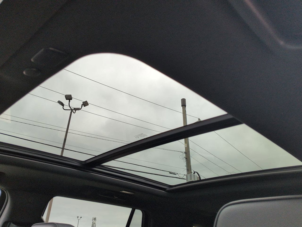 Thumbnail: 2024 GMC Yukon - 27