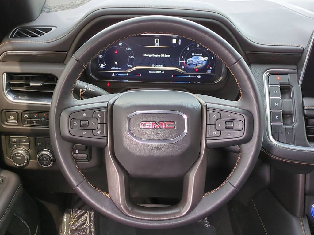 2022 GMC Yukon XL AT4 13