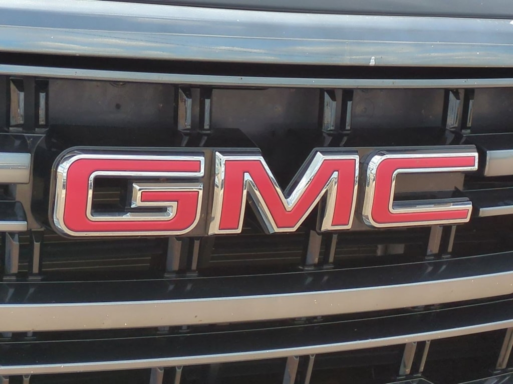 2022 GMC Yukon XL AT4 7