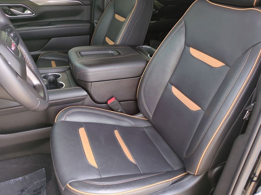 2022 GMC Yukon XL AT4 10