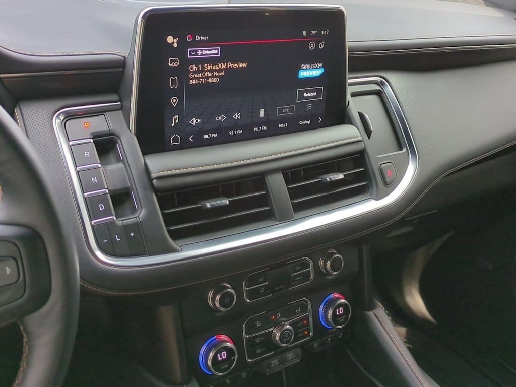 2022 GMC Yukon XL AT4 14
