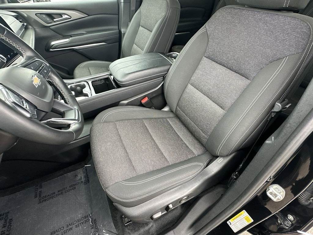 Thumbnail: 2024 Chevrolet Traverse - 11