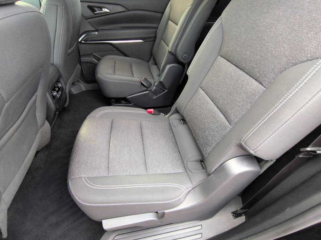 Thumbnail: 2024 Chevrolet Traverse - 26