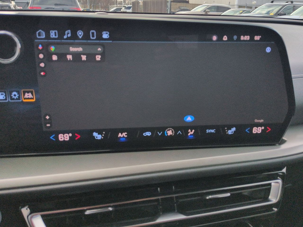 Thumbnail: 2024 Chevrolet Traverse - 32