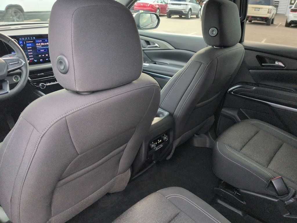 Thumbnail: 2024 Chevrolet Traverse - 13