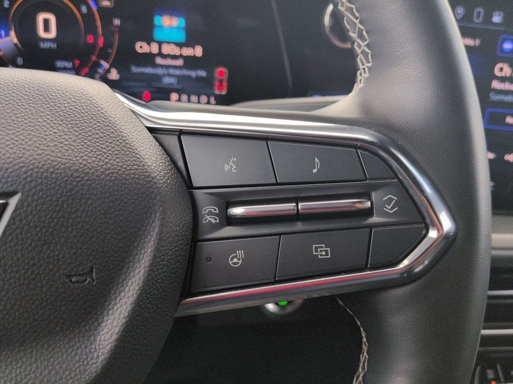 Thumbnail: 2024 Chevrolet Traverse - 30