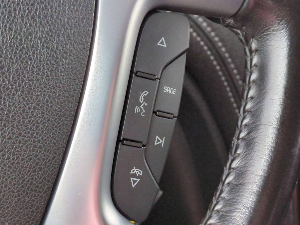 Thumbnail: 2017 Chevrolet Traverse - 29