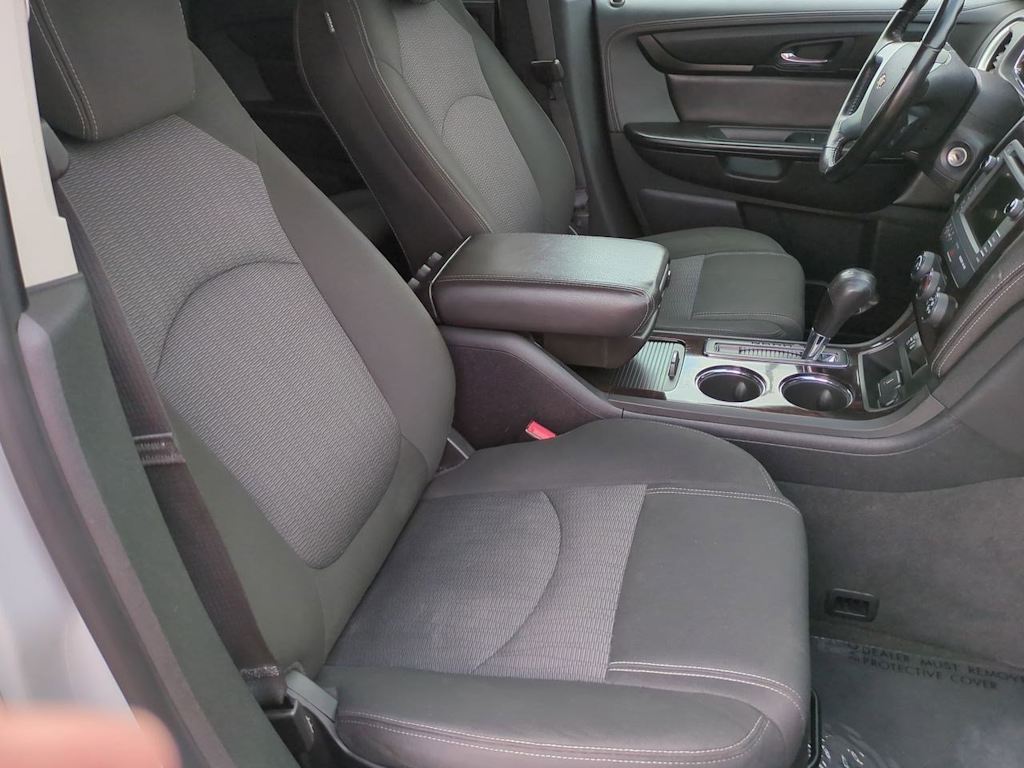 Thumbnail: 2017 Chevrolet Traverse - 11
