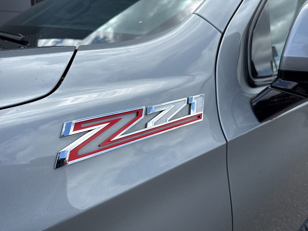 Thumbnail: 2025 Chevrolet Tahoe - 4