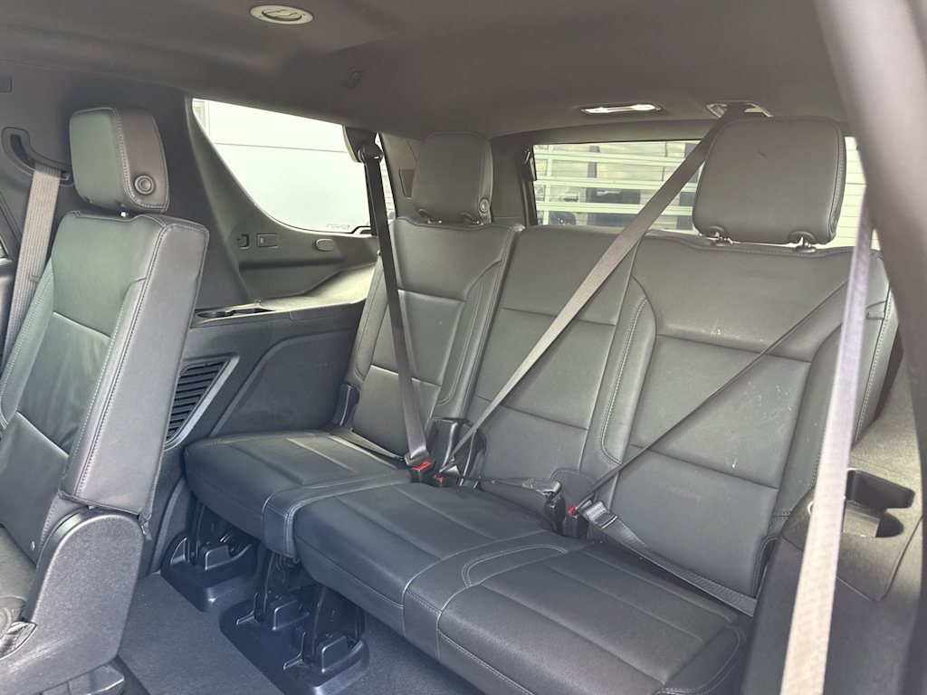 Thumbnail: 2025 Chevrolet Tahoe - 9