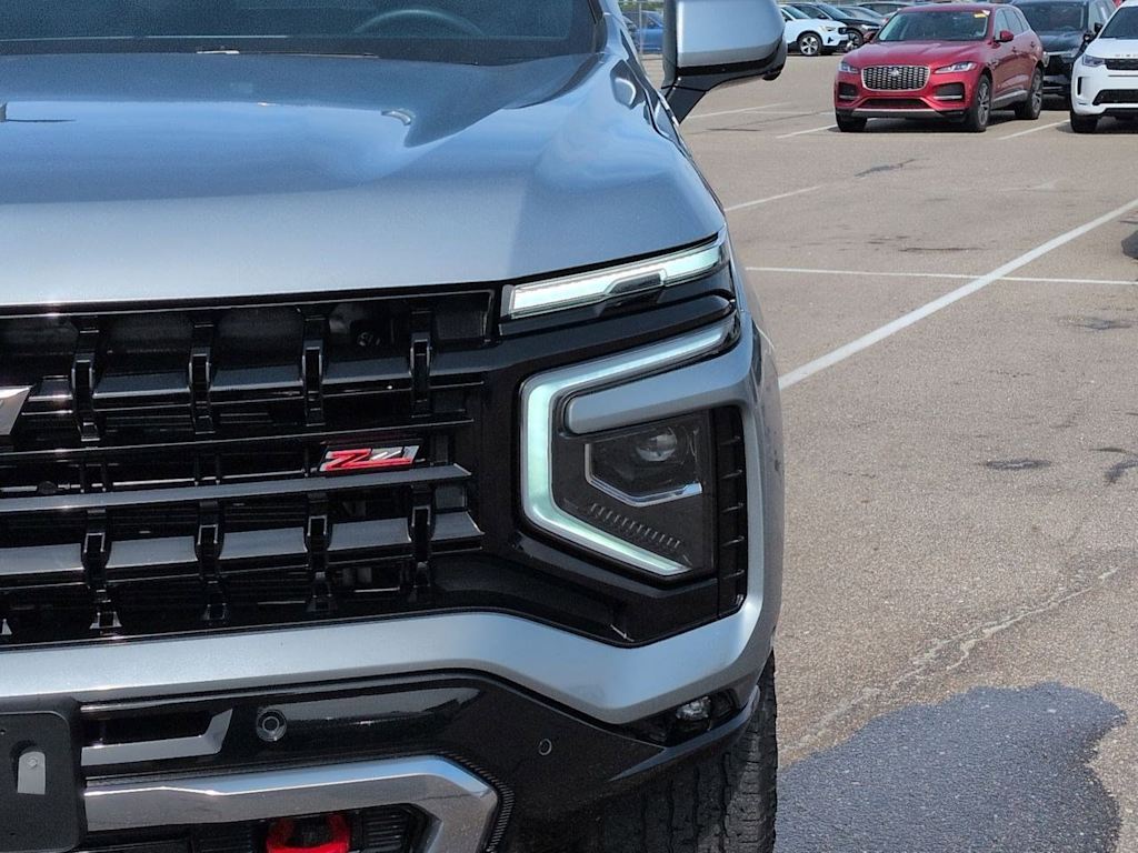 Thumbnail: 2025 Chevrolet Tahoe - 23
