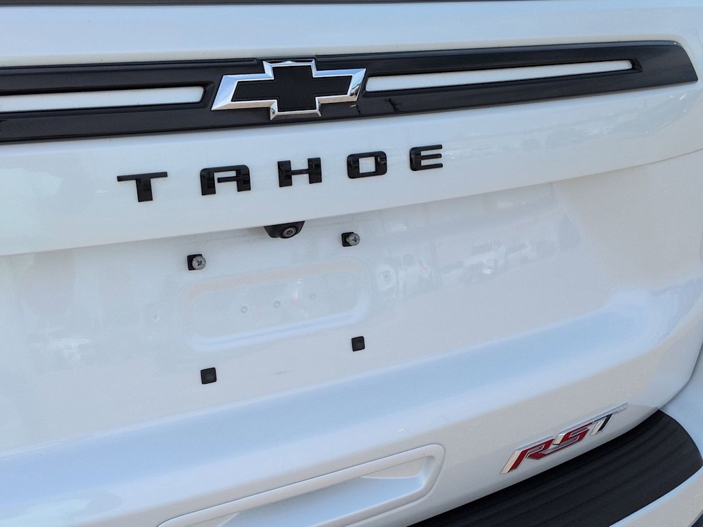 Thumbnail: 2024 Chevrolet Tahoe - 25