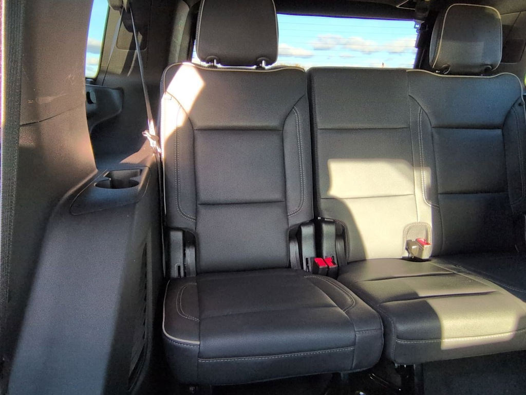 Thumbnail: 2023 Chevrolet Tahoe - 28