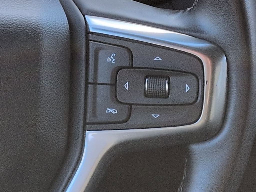 Thumbnail: 2023 Chevrolet Tahoe - 31