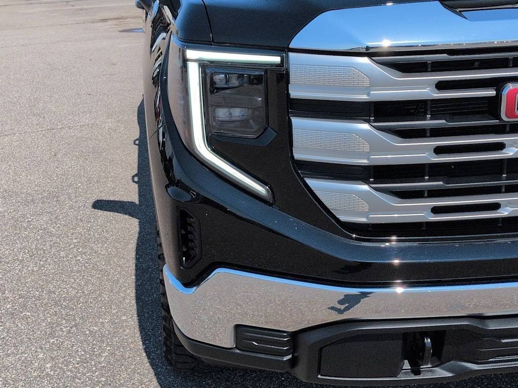 Thumbnail: 2024 GMC Sierra 1500 - 7