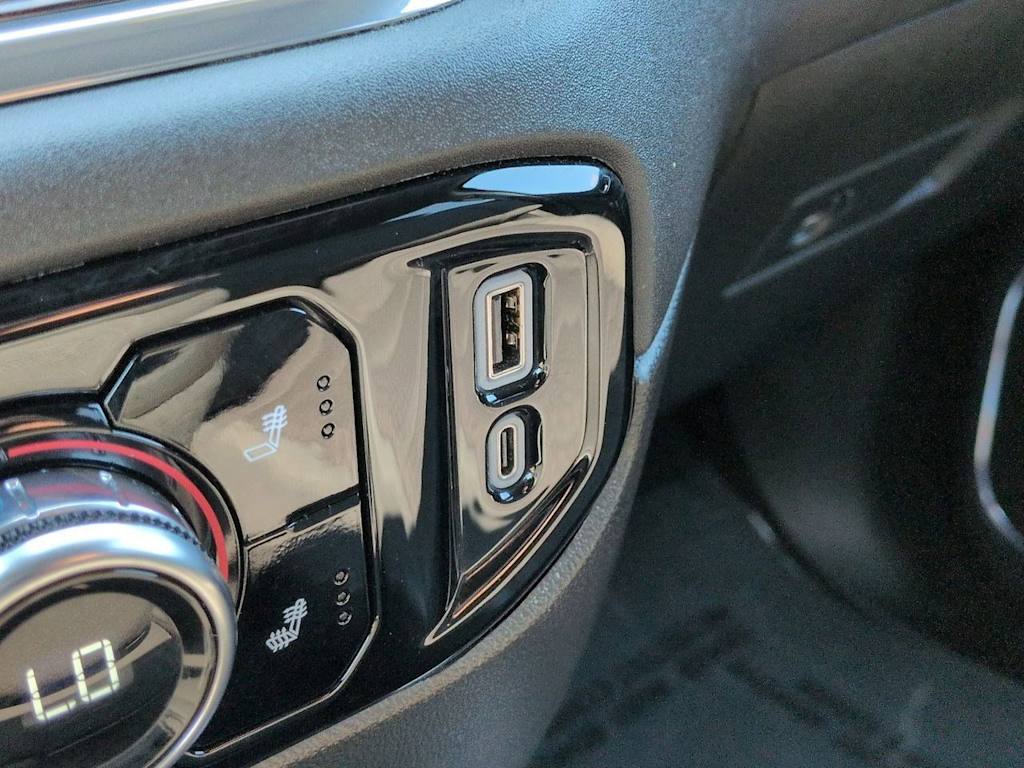 Thumbnail: 2024 GMC Sierra 1500 - 33