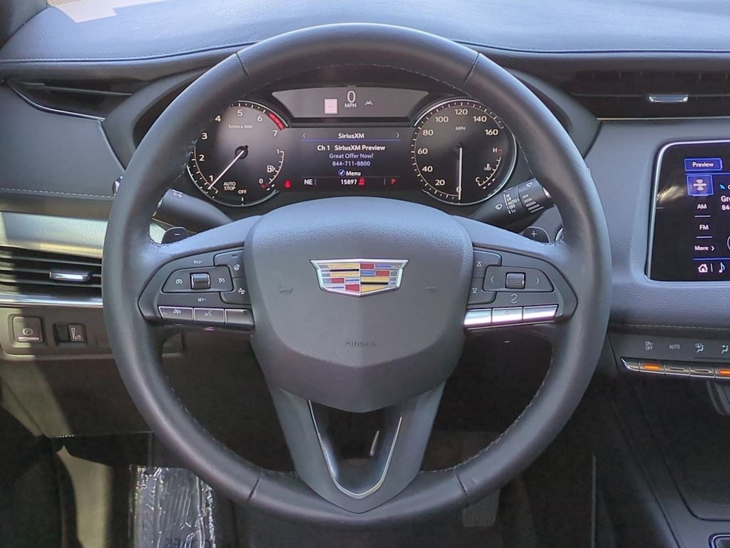 Thumbnail: 2023 Cadillac XT4 - 13