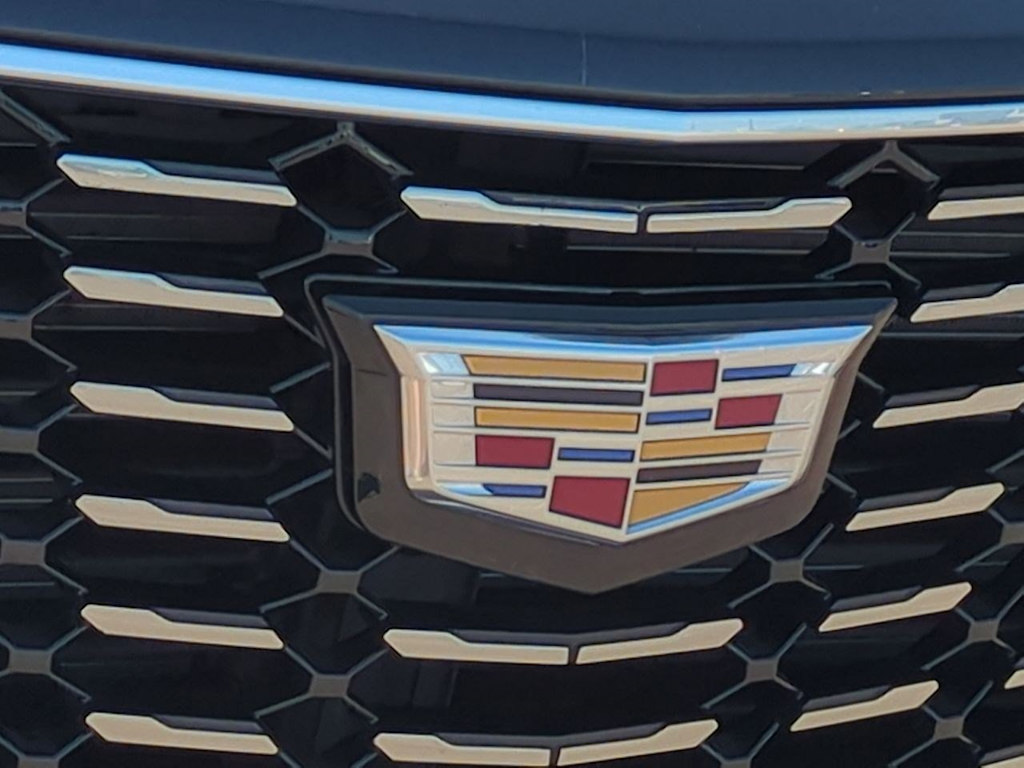 Thumbnail: 2023 Cadillac XT4 - 23
