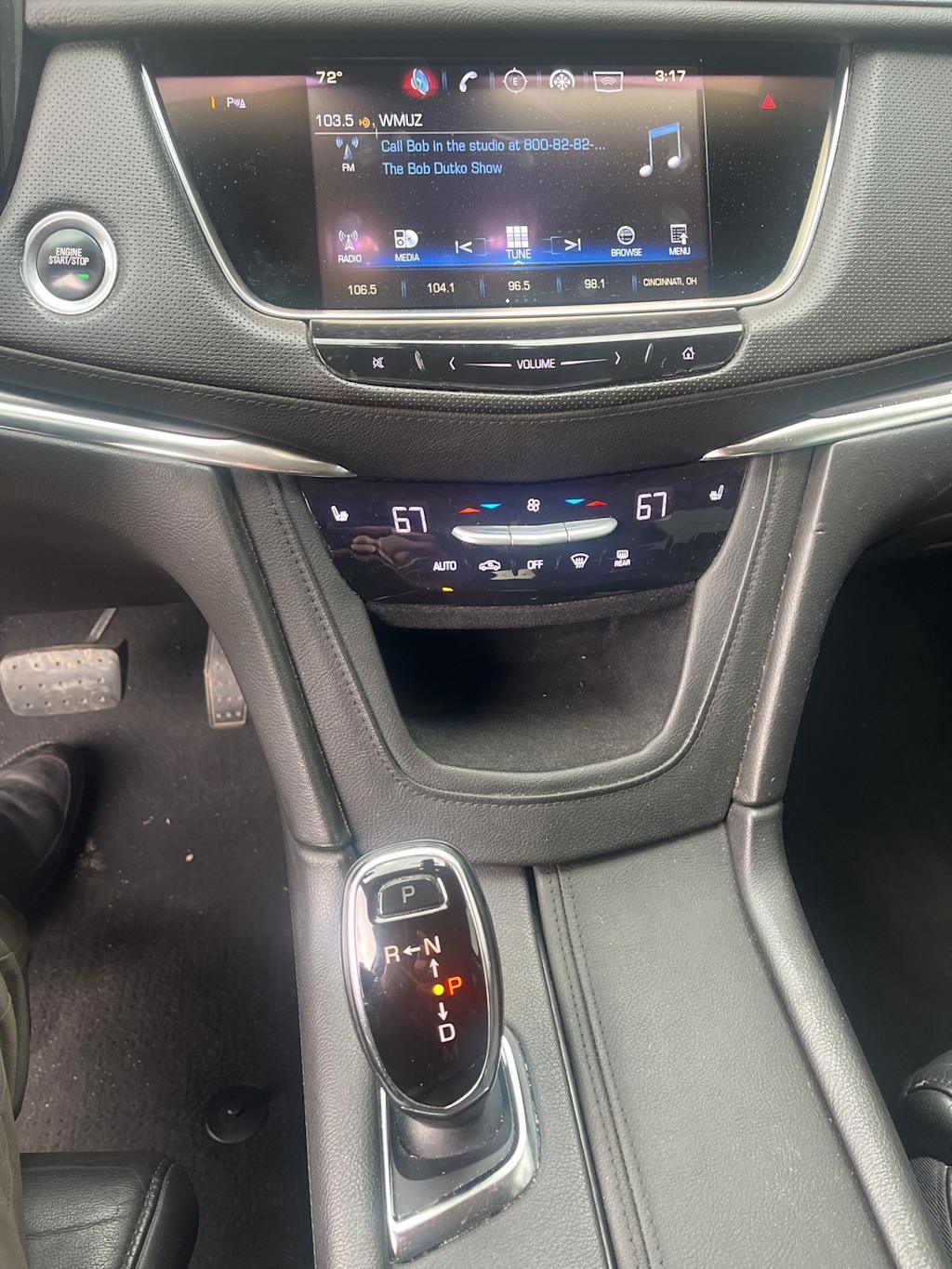 Thumbnail: 2017 Cadillac XT5 - 9