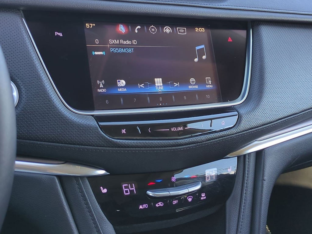 Thumbnail: 2017 Cadillac XT5 - 14