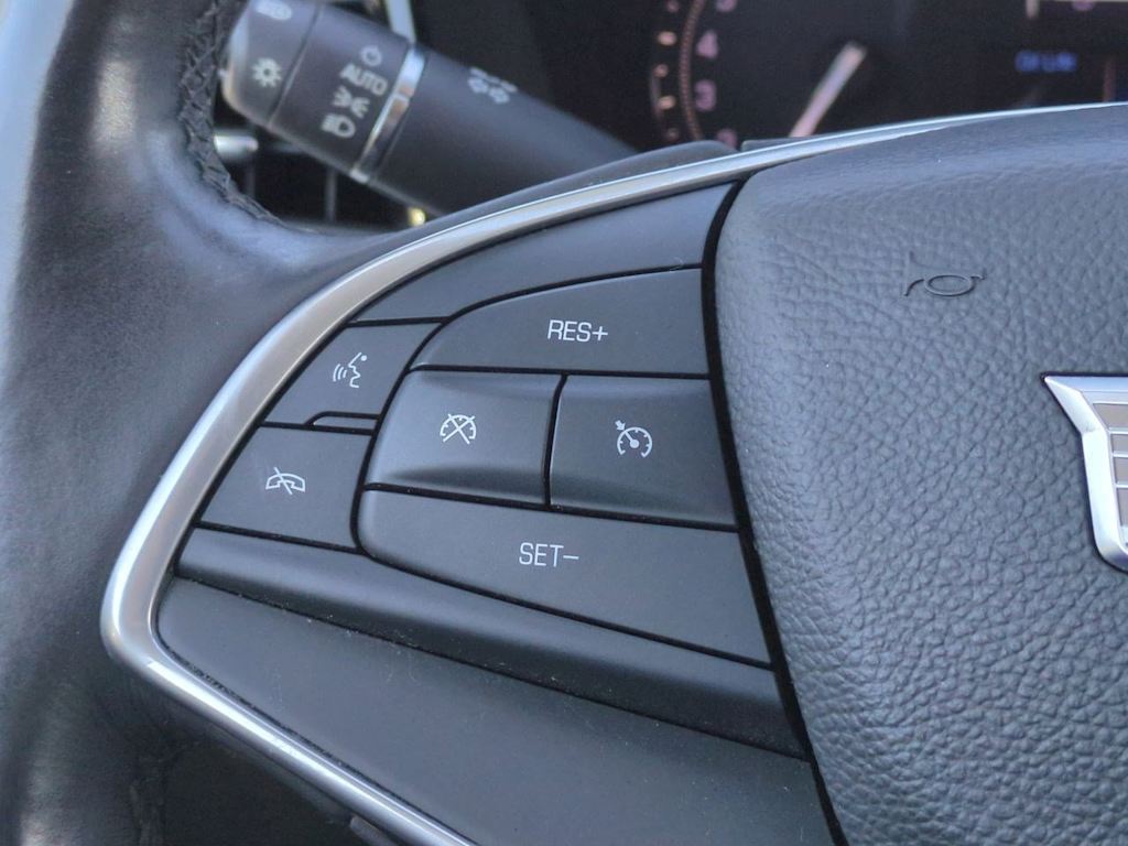 Thumbnail: 2017 Cadillac XT5 - 29