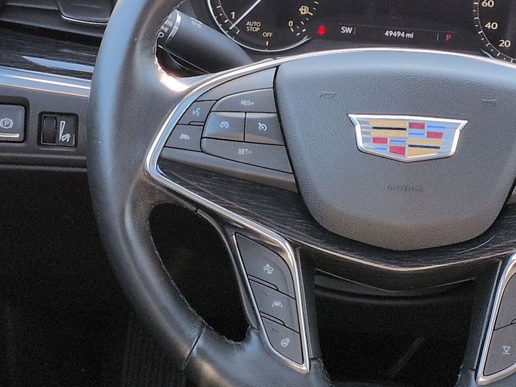 Thumbnail: 2020 Cadillac XT5 - 31