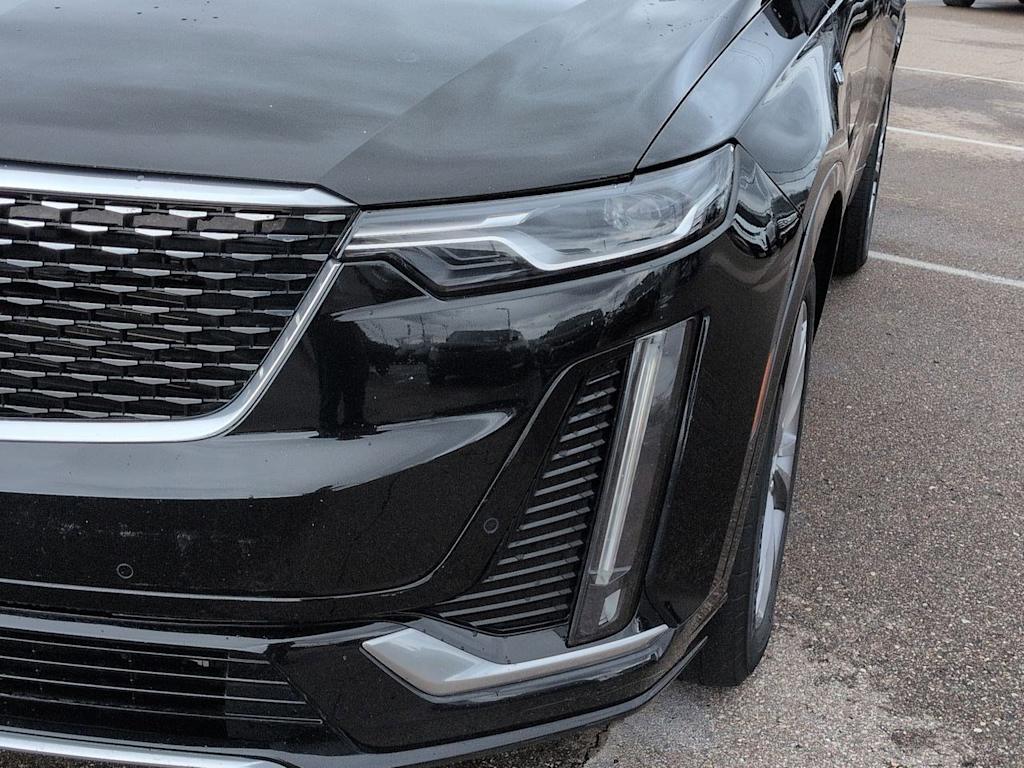 Thumbnail: 2023 Cadillac XT6 - 23