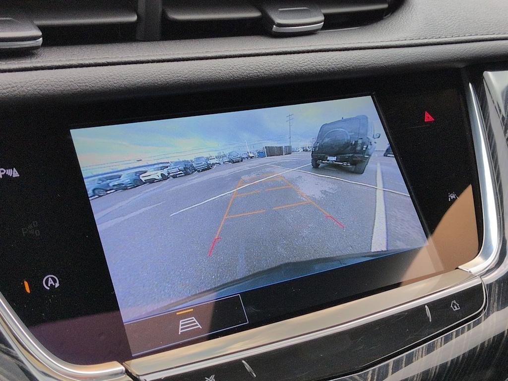 Thumbnail: 2023 Cadillac XT6 - 33