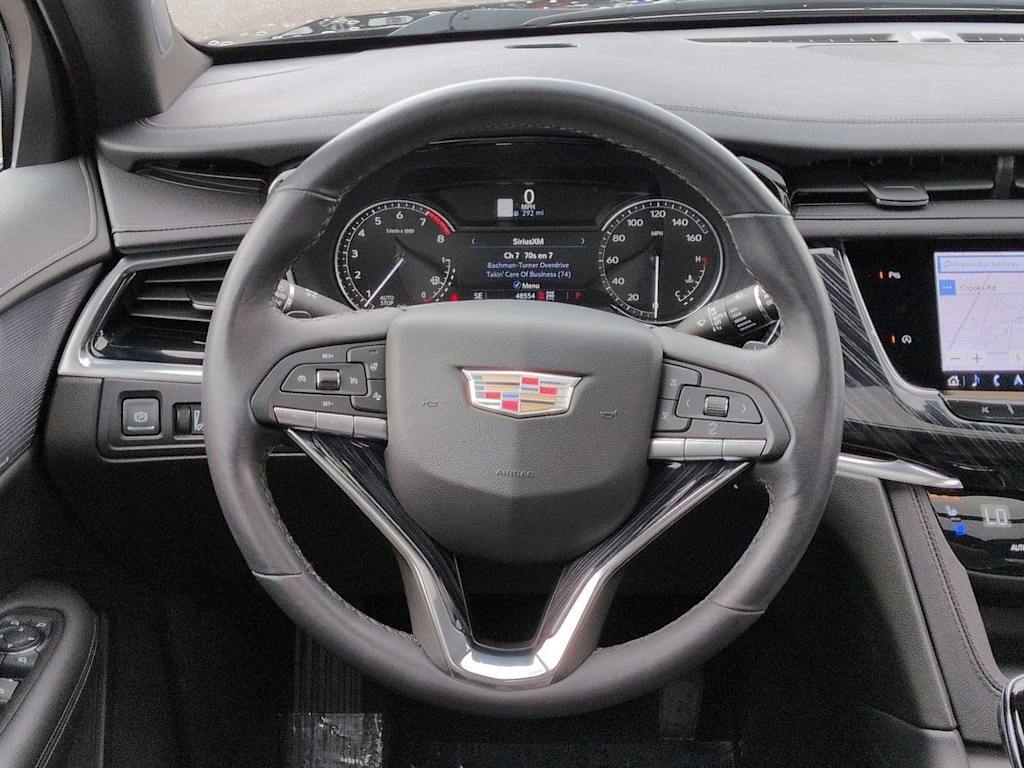 Thumbnail: 2023 Cadillac XT6 - 13
