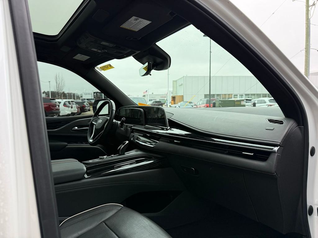 Thumbnail: 2021 Cadillac Escalade - 7