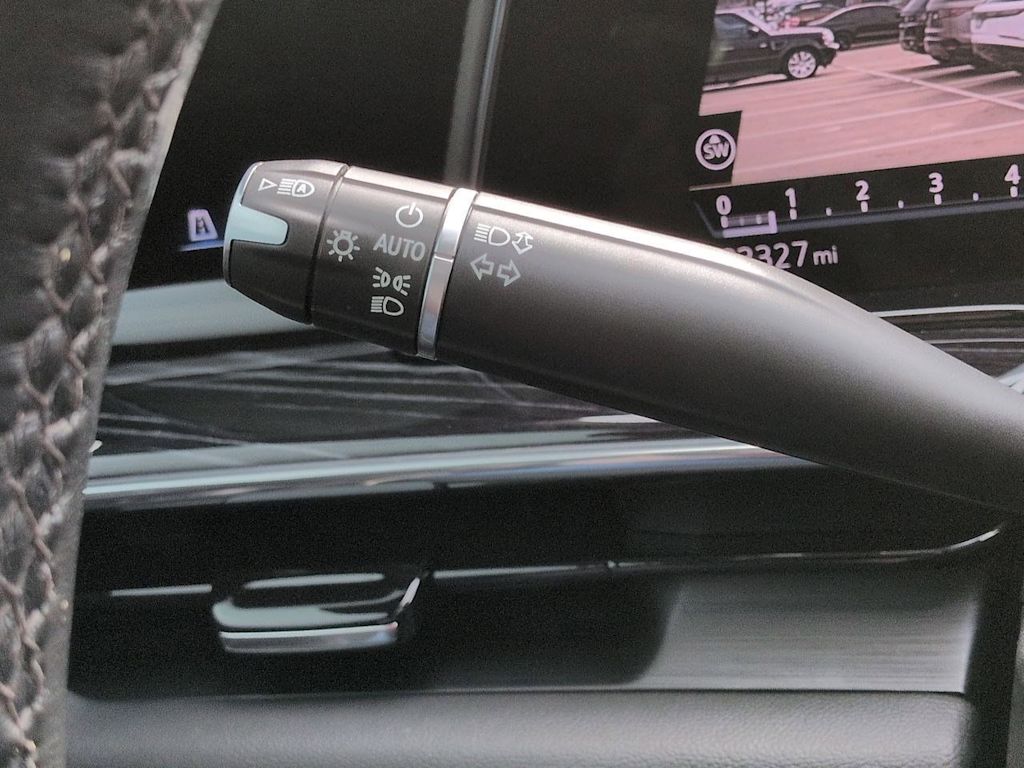 Thumbnail: 2021 Cadillac Escalade - 35