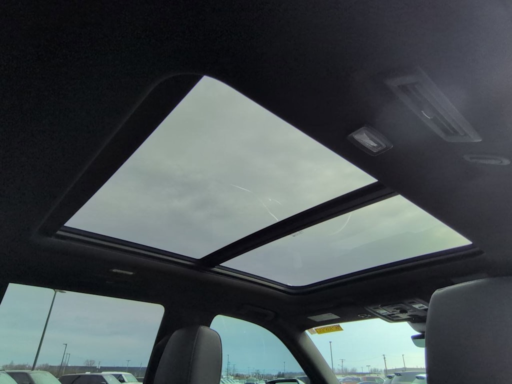 Thumbnail: 2021 Cadillac Escalade - 30