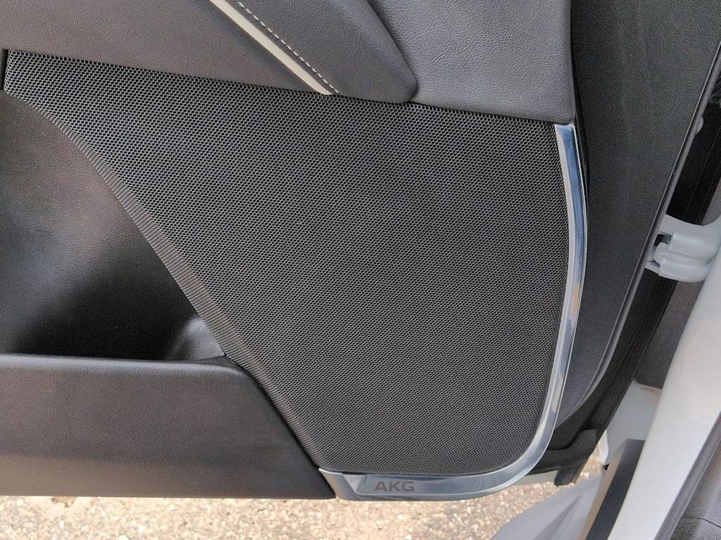 Thumbnail: 2021 Cadillac Escalade - 38