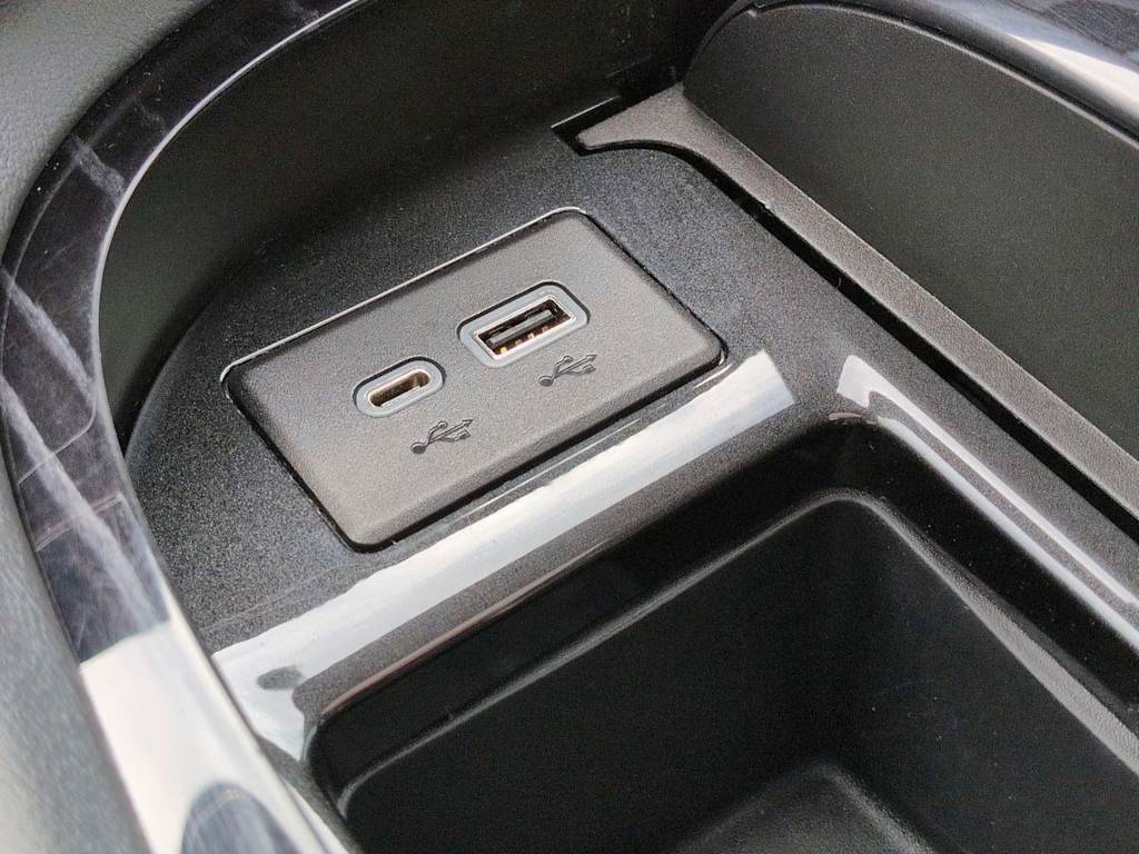 Thumbnail: 2021 Cadillac Escalade - 39