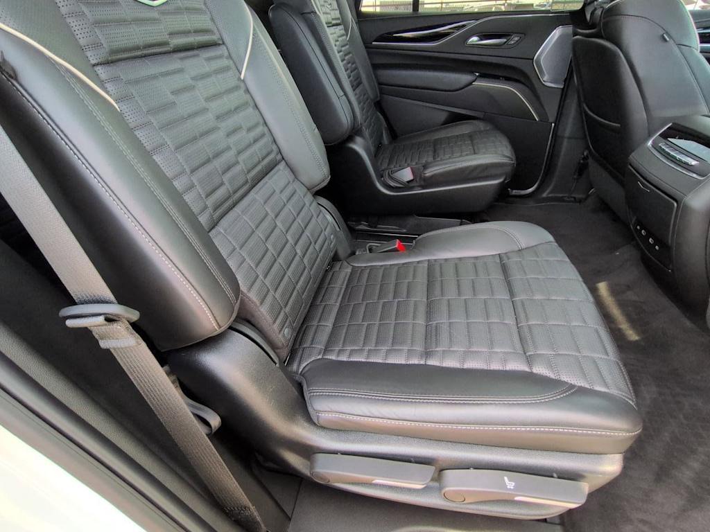 Thumbnail: 2023 Cadillac Escalade - 29