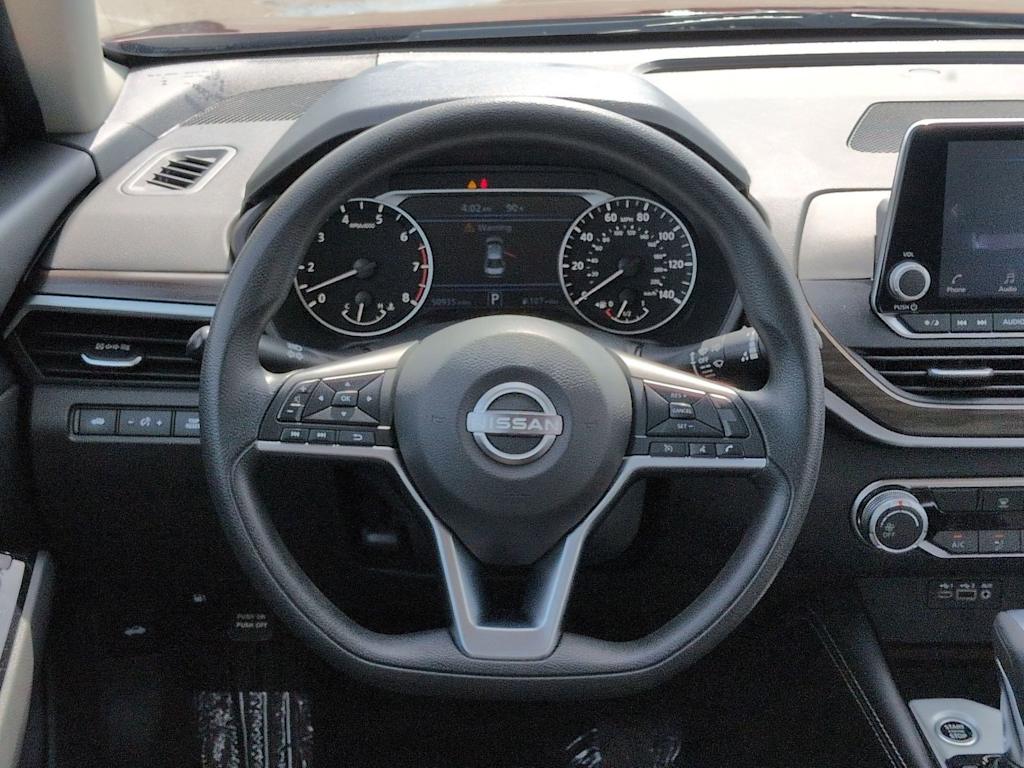 Thumbnail: 2023 Nissan Altima - 14