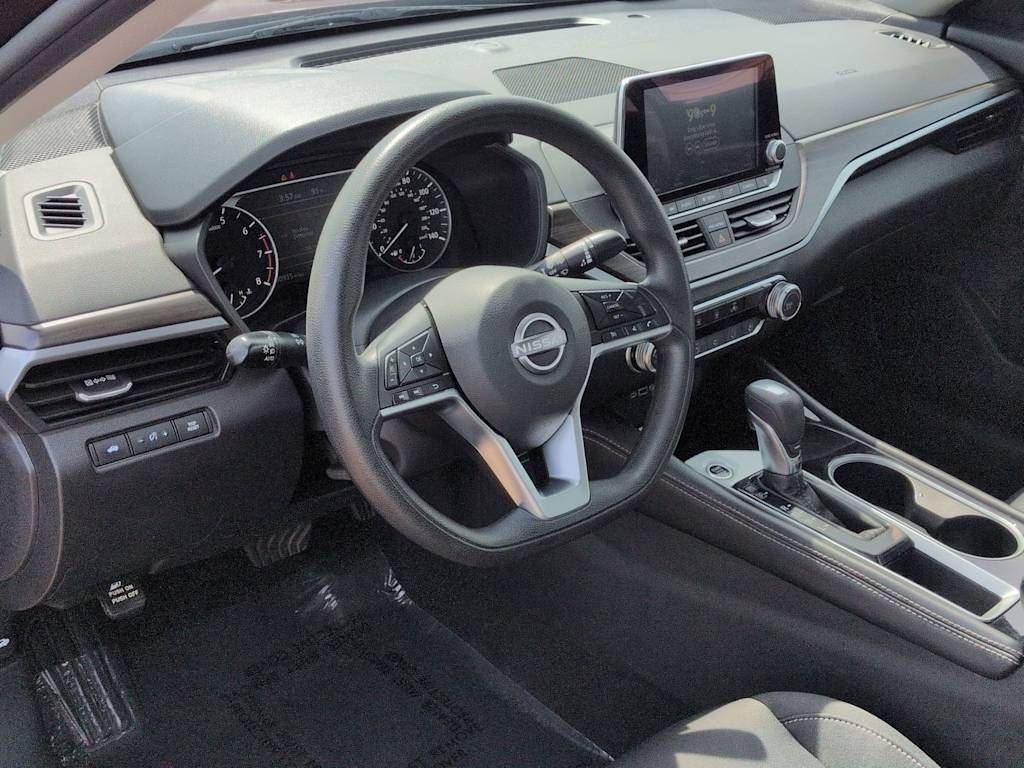 Thumbnail: 2023 Nissan Altima - 2