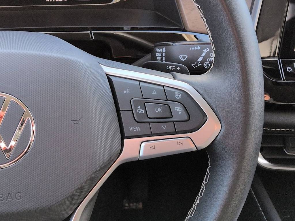 Thumbnail: 2024 Volkswagen Atlas - 30